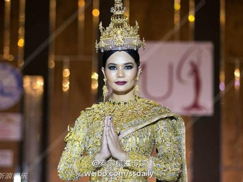 Không ngờ bánh mì thịt nướng 10 nghìn/ổ lại đẹp khó tin khi lên trang phục dân tộc-10