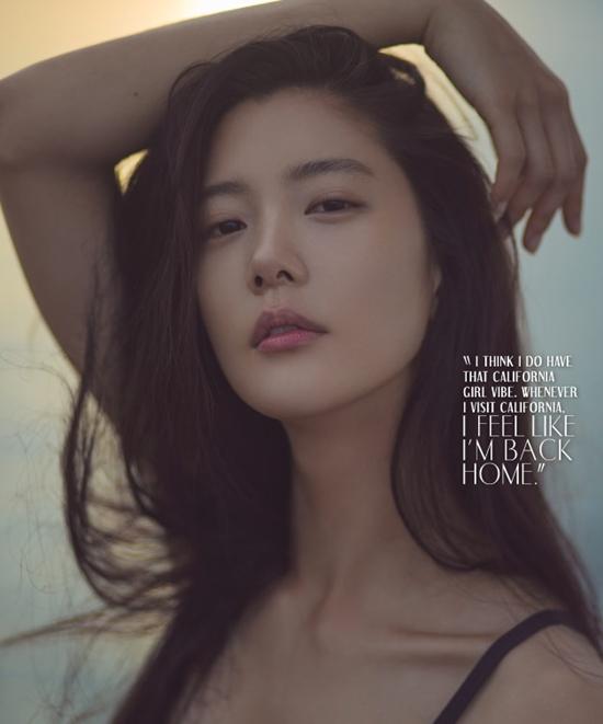 26. Clara Lee