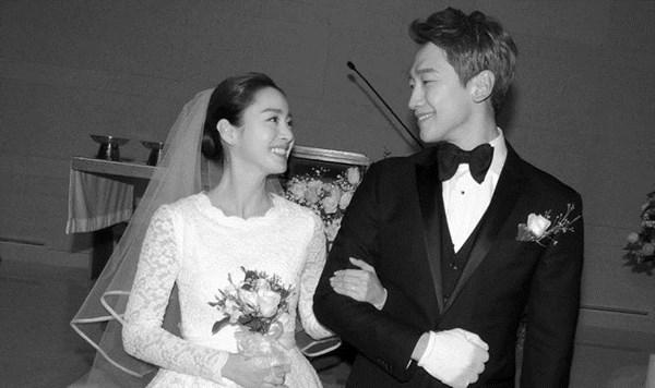 Kim Tae Hee và Bi Rain: Cả hai vợ chồng đều là ngôi sao hạng A trên màn ảnh xứ Kim Chi.