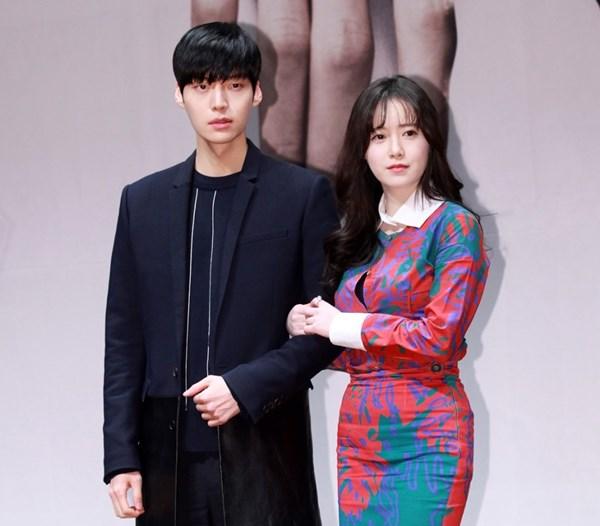 Ahn Jae Hyun và Goo Hye Sun: Bộ phim truyền hình Blood chính là "bà mối" se duyên cho Ahn Jae Hyun và Goo Hye Sun.