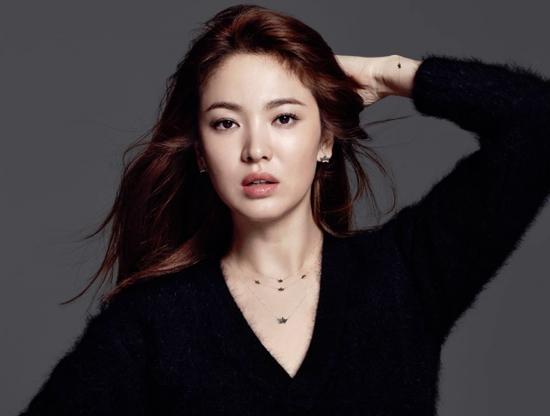 Song Hye Kyo (22/11/1981)