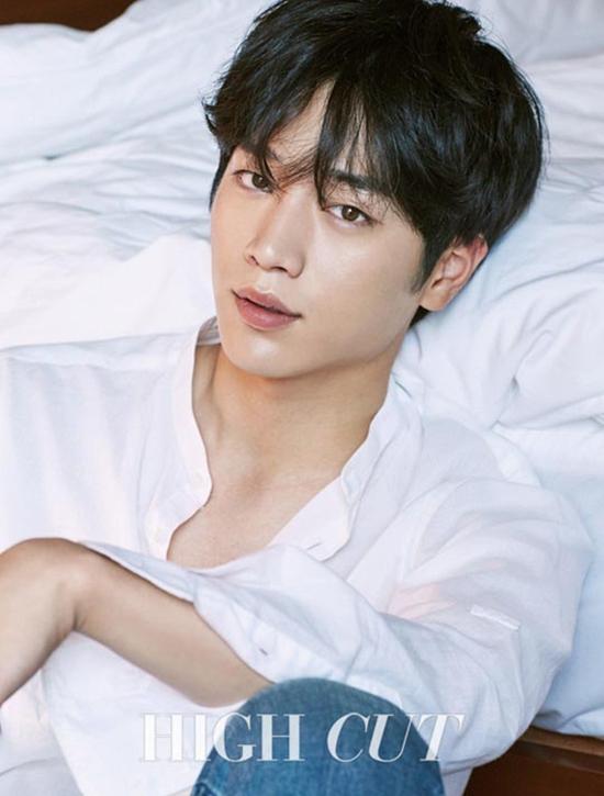 Seo Kang Joon (12/10/1993)