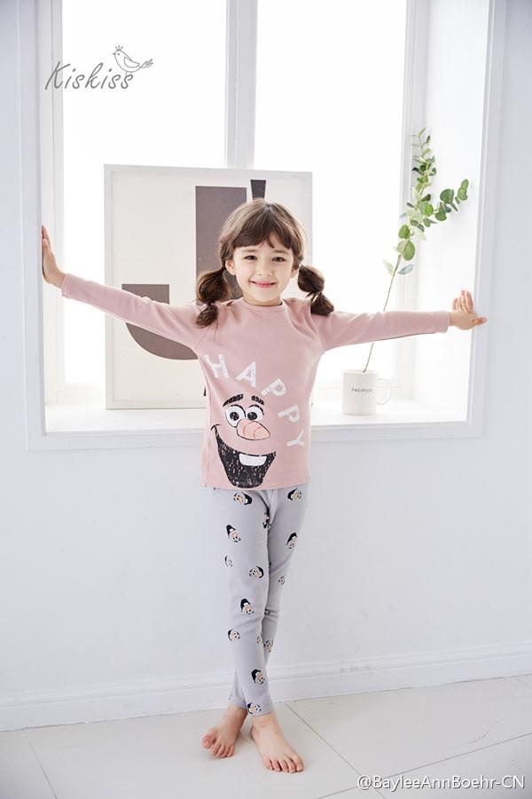 Ve dang yeu cua 'thien than quang cao' 8 tuoi xu Han hinh anh 7