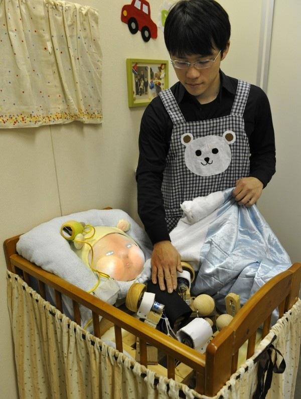 Dở khóc dở cười với những chính sách khuyến khích sinh đẻ ở các nước