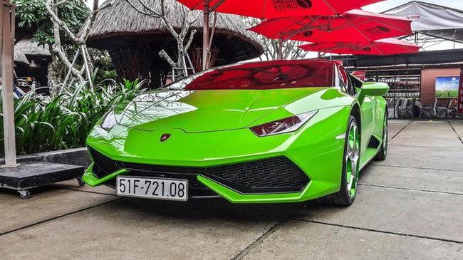 Siêu xe Lamborghini Huracan xuất hiện tại Quảng Bình