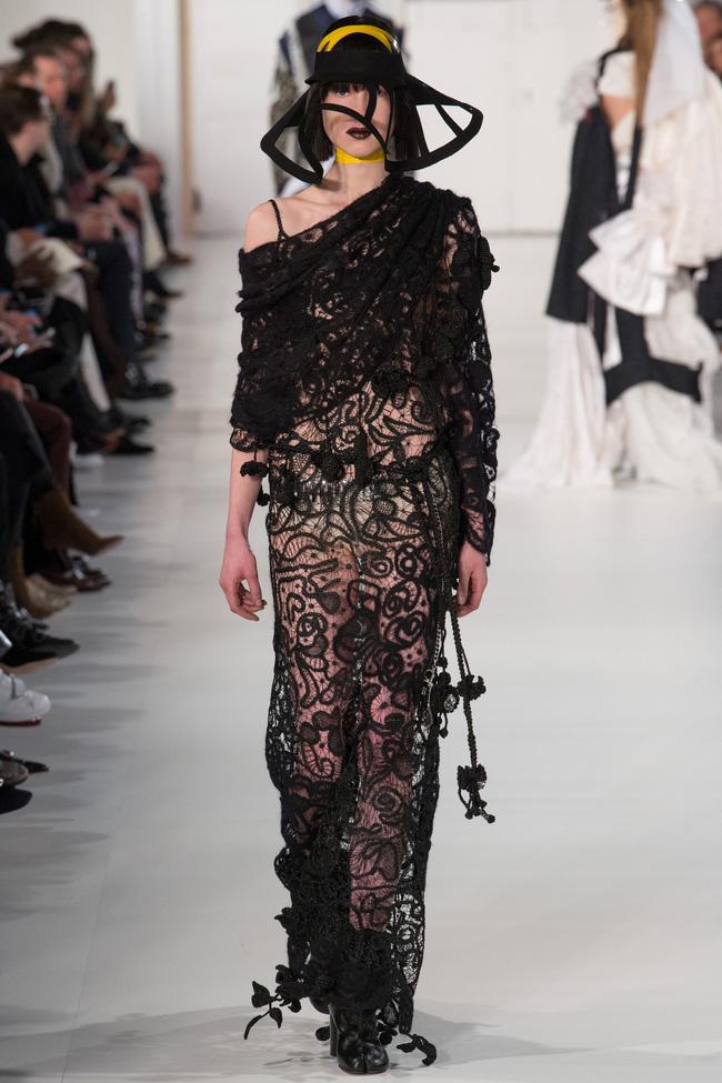 Cả mạng xã hội bấn loạn với một thiết kế vi diệu vô chừng của Maison Margiela - Ảnh 13.