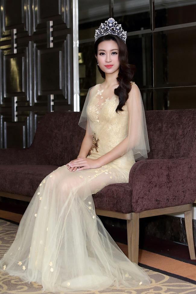 Trước khi thiết kế váy cho tân HHHV, Hoàng Hải vốn đã là NTK của mọi Hoa hậu Việt - Ảnh 10.