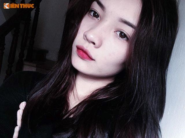 Vẻ đẹp lai Tây được dân mạng phát hiện vừa qua có tên là Kamilla Nguyễn sinh năm 1999 và hiện đang học tập và sinh sống tại Hải Dương. Kamilla Nguyễn có bố là người Việt và mẹ là người Nga sau một thời gian sinh sống tại nước ngoài, cô nàng xinh đẹp sở hữu hai dòng máu này đã trở về Việt Nam để định cư.