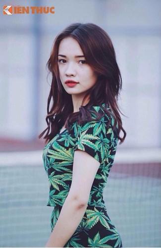 Khuôn mặt ưa nhìn cùng thân hình quyến rũ với những đường cong gợi cảm, Kamilla Nguyễn không ngần ngại khoe những bức ảnh nghệ thuật của mình trên trang cá nhân và nó đã được sự đón nhận nhiệt tình từ cư dân mạng. Rất nhiều chàng trai đã phải mất hồi lâu ngắm nhìn và dành cho cô bạn lai Nga lại những lời khen có cánh.