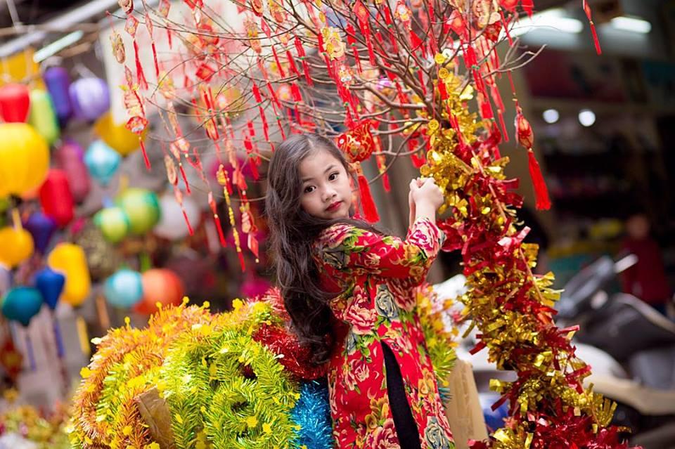 che ao dai cach tan la "mam tom tron socola" nghe danh da hon me dop! - 7