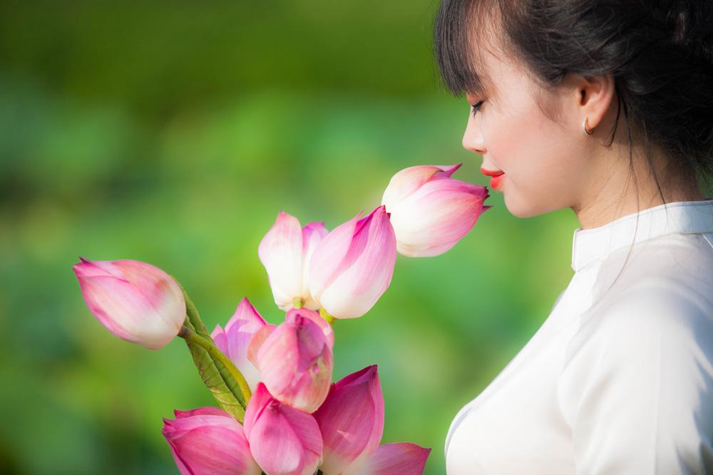 che ao dai cach tan la "mam tom tron socola" nghe danh da hon me dop! - 10