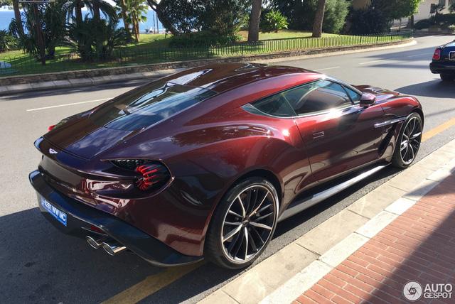 Chạm mặt tuyệt phẩm Aston Martin Vanquish Zagato tại thiên đường siêu xe - Ảnh 7.