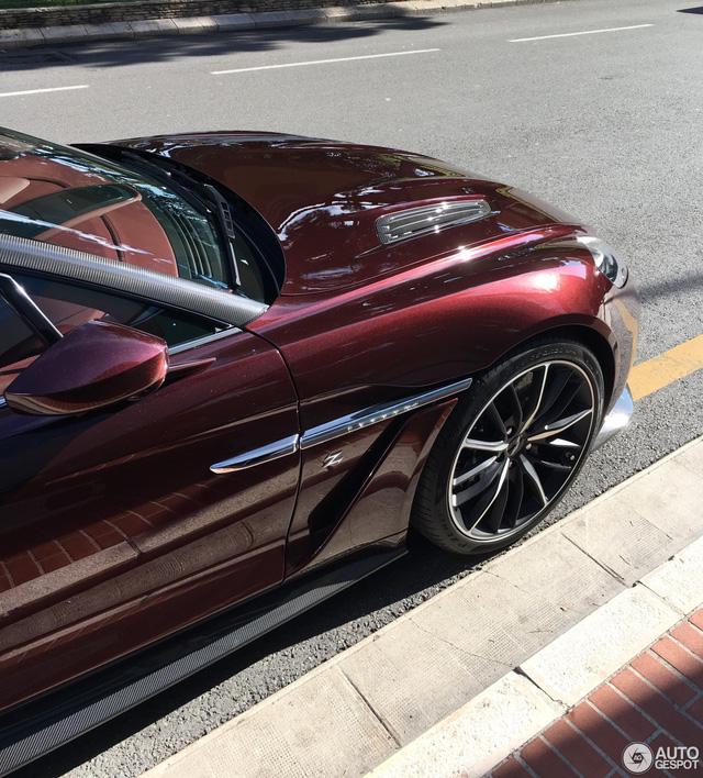 Chạm mặt tuyệt phẩm Aston Martin Vanquish Zagato tại thiên đường siêu xe - Ảnh 10.