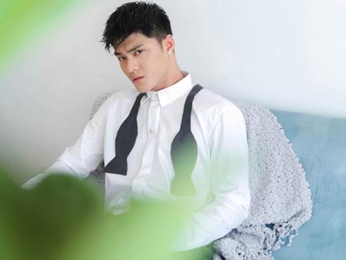 Lâm Vinh Hải bị gạ bán dâm ngay từ mùng 1 Tết