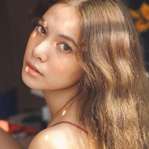 ngo ngan truoc sac dep tua thien than cua cac hotgirl viet the he 9x hinh anh 5