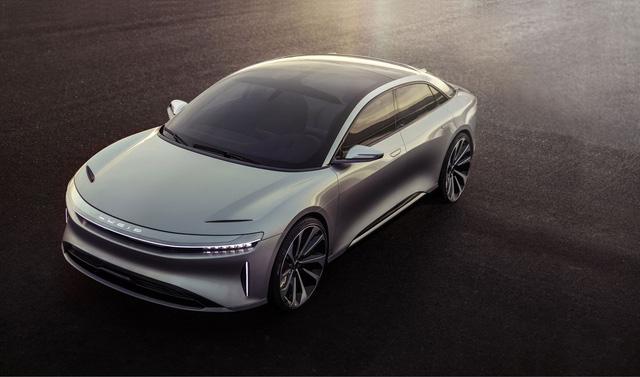 Siêu xe Lucid Air xuất hiện trên phố với vẻ sexy khó cưỡng - Ảnh 4.