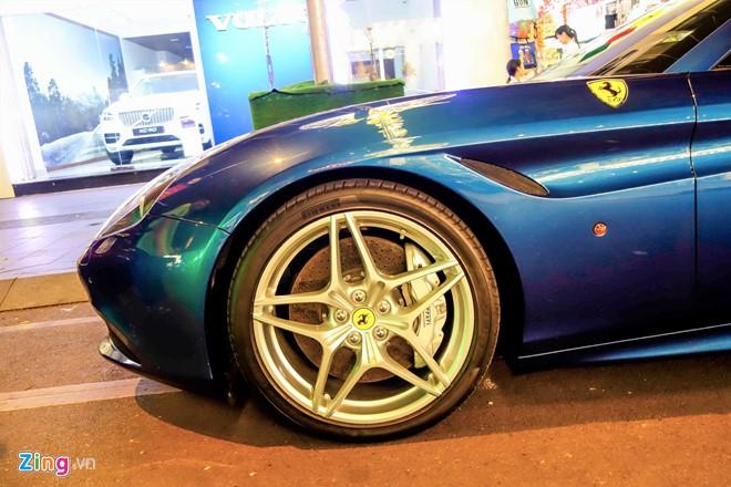 Sieu xe Ferrari California T thu hai xuat hien o Sai Gon hinh anh 5