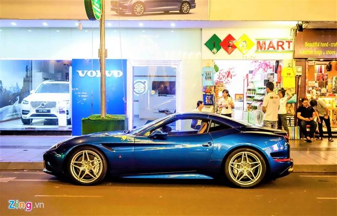 Sieu xe Ferrari California T thu hai xuat hien o Sai Gon hinh anh 6