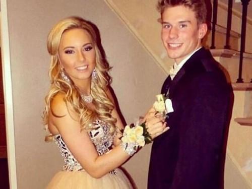 Con gai Eminem khong chi xinh dep ma con hoc rat gioi hinh anh 7