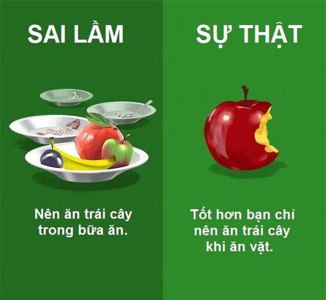 Ăn trái cây trong hoặc ngay sau bữa ăn có thể khiến dạ dày bị kích thích, gây khó tiêu, đầy hơi. Do vậy, bạn chỉ nên ăn trái cây như món ăn vặt trong bữa nhẹ buổi sáng hoặc buổi chiều.