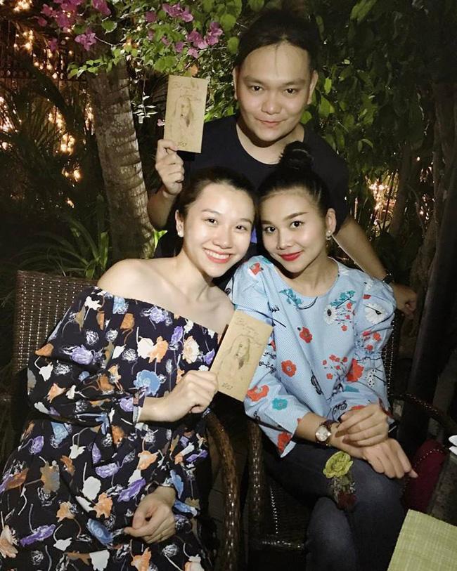 Khám phá tủ đồ bình dân của các người đẹp Việt để thêm gợi ý mua sắm cho mùa thời trang mới - Ảnh 3.