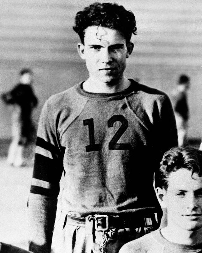Tổng thống Richard Nixon, 20 tuổi