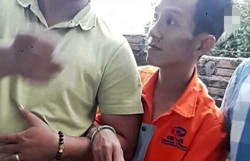 Nghi pham sat hai co gai xam hinh hoa hong khai gi? hinh anh 2