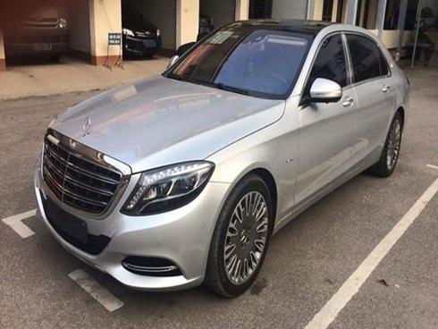 Mercedes-Maybach S600 14,2 tỷ Đồng màu lạ xuất hiện tại Thái Nguyên