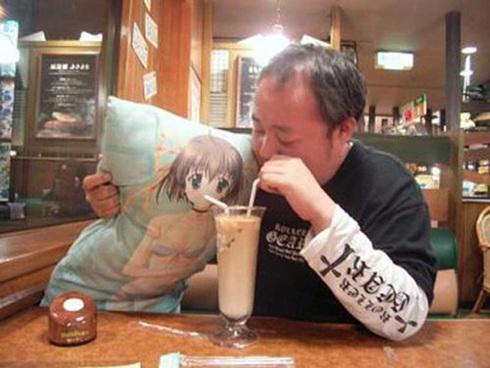 Valentine này các thanh niên FA nên... ở nhà