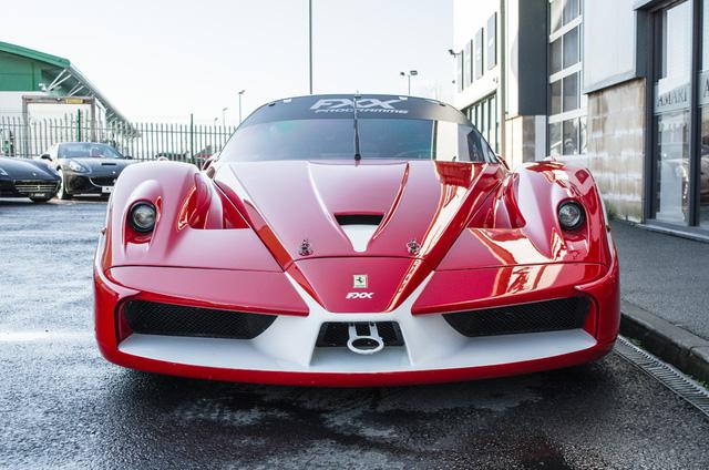 Siêu xe Ferrari FXX phiên bản đường phố duy nhất trên thế giới có giá khóc thét - Ảnh 6.