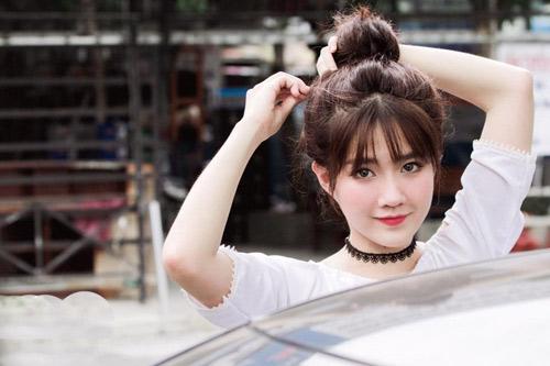 5 hot girl cuc xinh, sieu giau van “le bong” ngay tinh nhan hinh anh 12