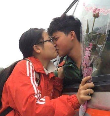 Loat anh hai huoc duoc dan mang chia se hau Valentine hinh anh 5