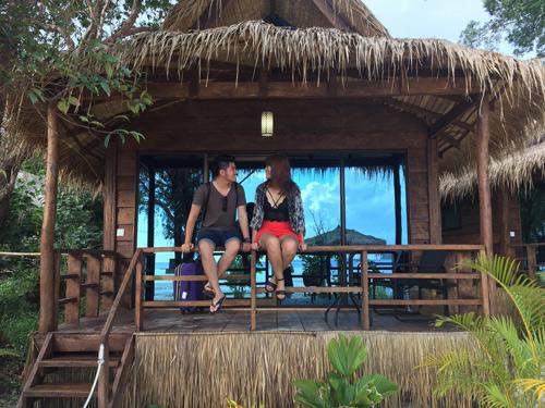 chang trai viet vuot "ngan trac tro" cau hon ban gai tai noi tinh yeu bat dau - 1