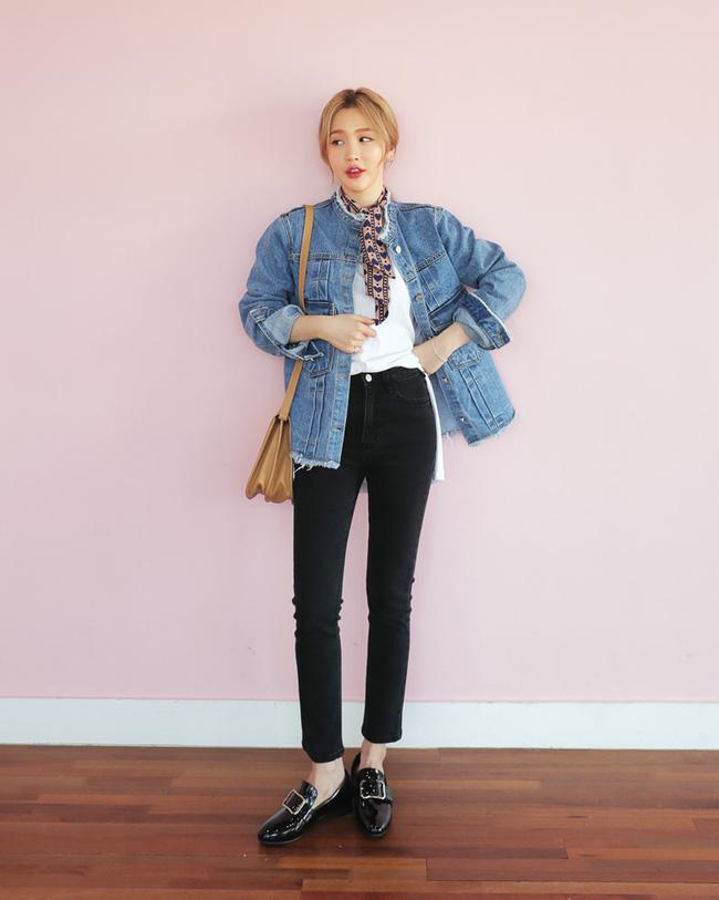 Trời ấm dần lên rồi, chuẩn bị lôi denim jacket ra diện thôi các cô nàng - Ảnh 3.