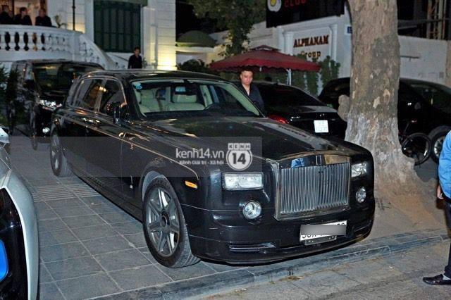 Dàn xe tụ tập bên ngoài quán bar và nhà hàng mà cậu út Big Bang ghé thăm - Ảnh 4.