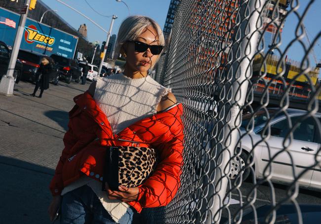 Chiêm ngưỡng đặc sản street style không đâu đẹp bằng của Tuần lễ thời trang New York - Ảnh 2.