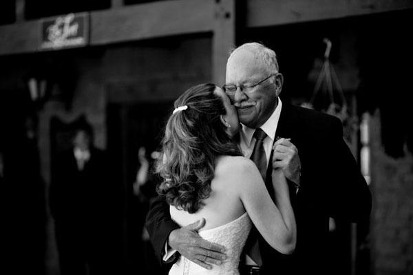 Xuc dong loi cha day con chon nguoi ly tuong