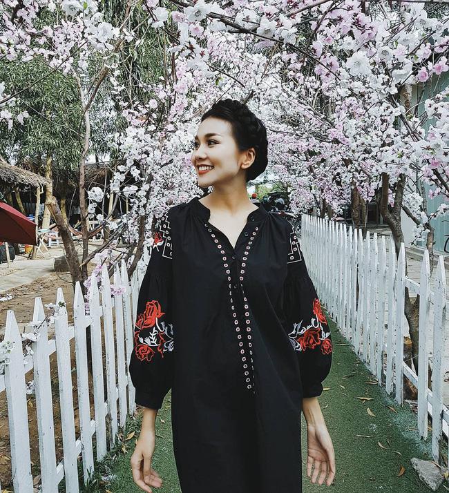 Váy áo họa tiết thêu: Đâu mới là kiểu dáng đáng sắm nhất cho Xuân/Hè 2017 này - Ảnh 12.