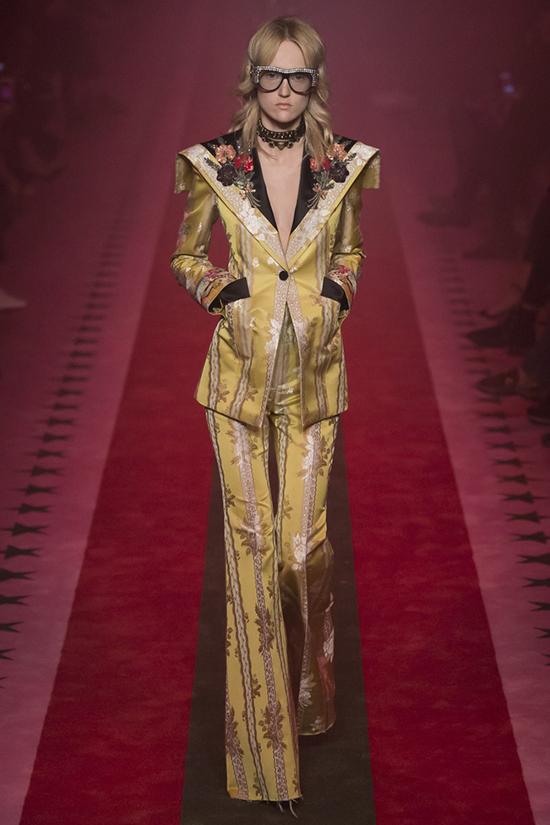 ha-ho-tha-rong-vong-1-du-show-gucci-cung-dan-sao-hot-1