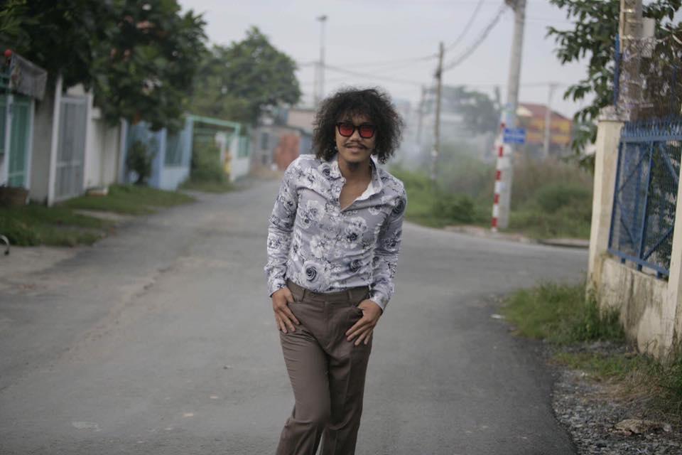 'Cười rớt hàm' về đại cương 21 điệu 'quẩy' khi lên sàn của nhóm bạn trẻ-7