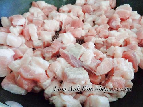 Lanh the nay thuong thuc thit ba chi xao dua mon thi con gi bang