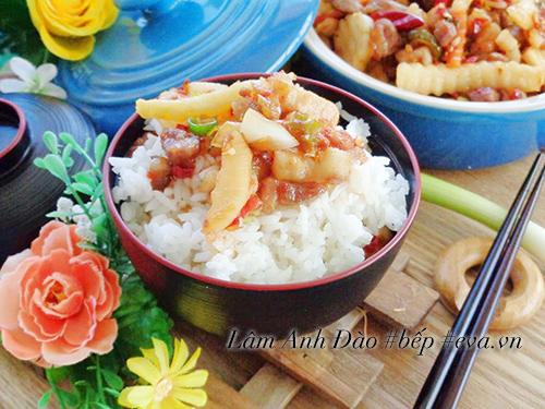 Lanh the nay thuong thuc thit ba chi xao dua mon thi con gi bang