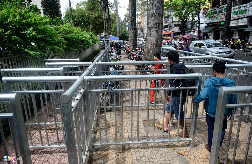 Rao chan via he nhu chuong thu o Sai Gon hinh anh 1