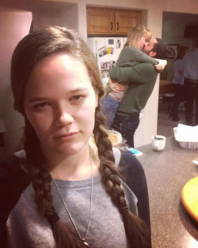 co nang fa nghien "tu suong" khi gap cac cap doi hinh anh 9