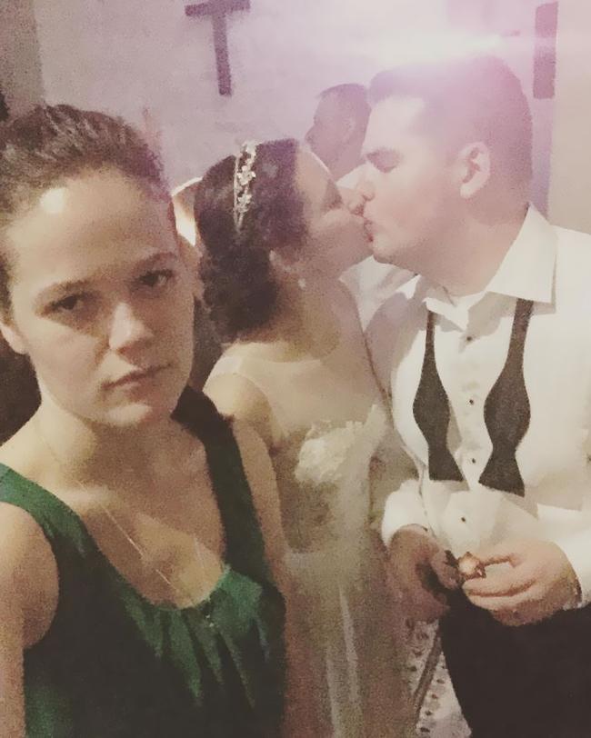 co nang fa nghien "tu suong" khi gap cac cap doi hinh anh 3