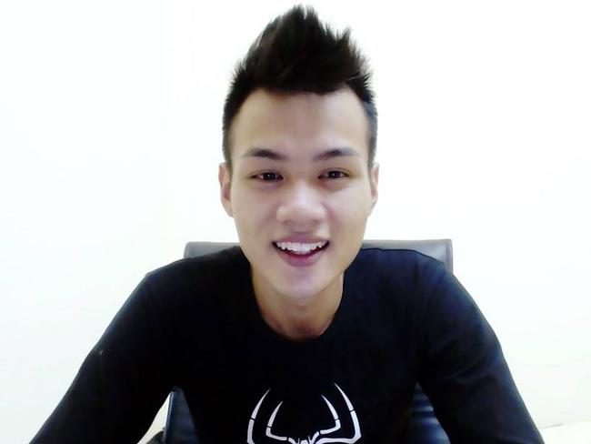 Chàng trai hát rong vừa gây chú ý tại The Voice 2017 là ai?-4