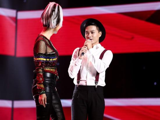 Thu Minh 'gào thét' sung sướng khi thuyết phục được giọng ca phi giới tính Tùng Anh