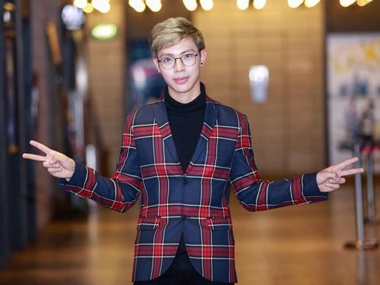 Chặng đường đầy thử thách đang chờ Erik sau khi rời Monstar