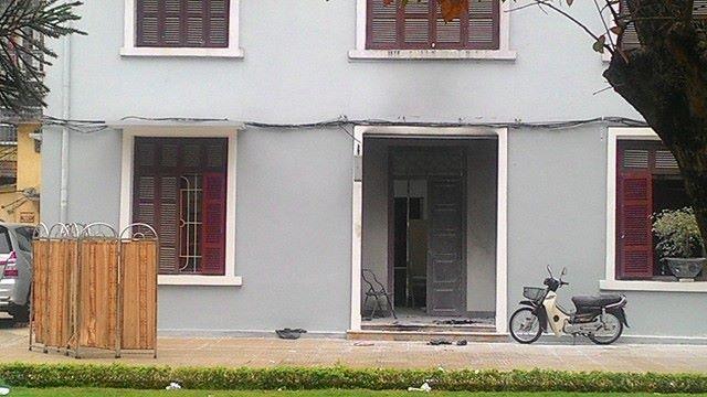 ha noi: mot can bo chet chay trong hoc vien hanh chinh hinh anh 1