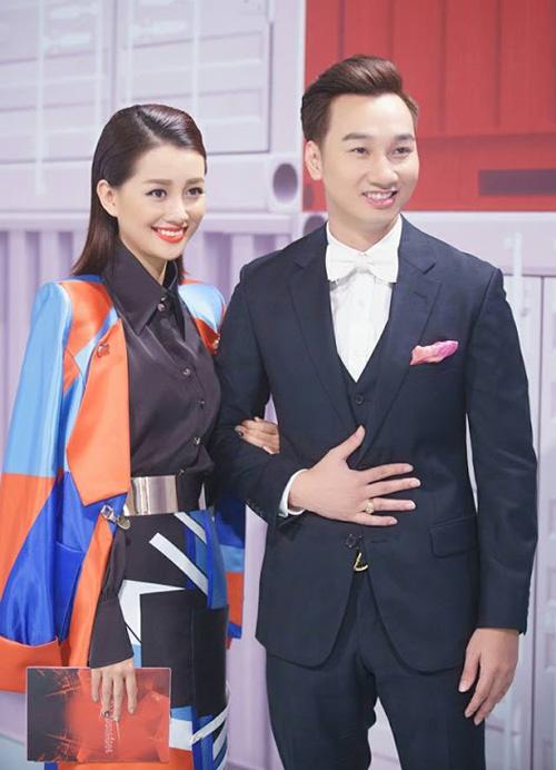 btv quynh chi "lot xac" tai the remix khien nguoi ham mo tron mat thich thu - 5